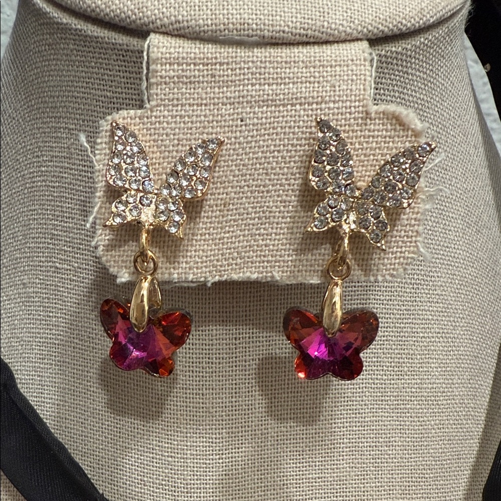 Black Butterfly Headband and Earring Set - Picture 3 of 4
